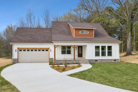 211 Majestic Drive Decherd TN 37324