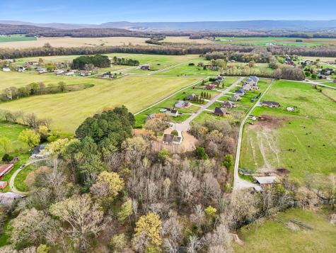 211 Majestic Drive Decherd TN 37324