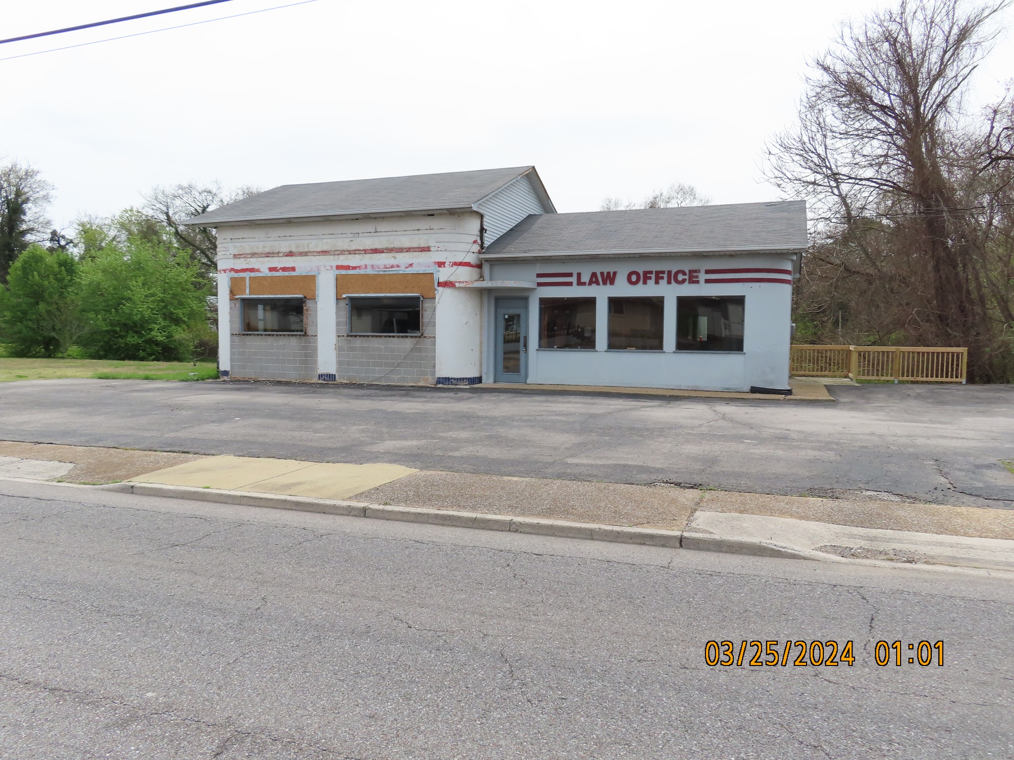 327 W Gaines Street Lawrenceburg TN 38464