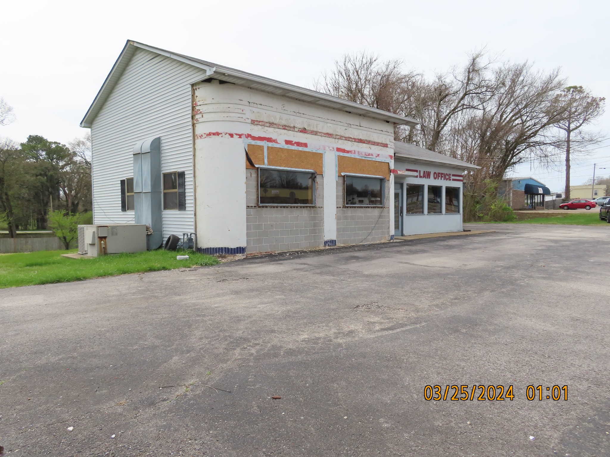 327 W Gaines Street Lawrenceburg TN 38464