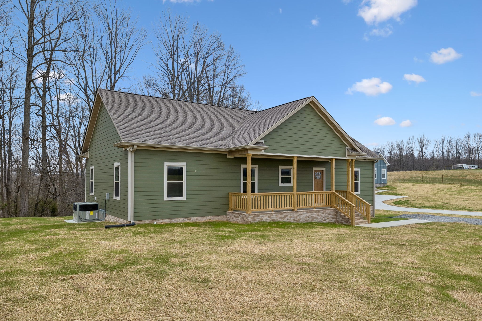 4105 Long Creek Road Lafayette TN 37083