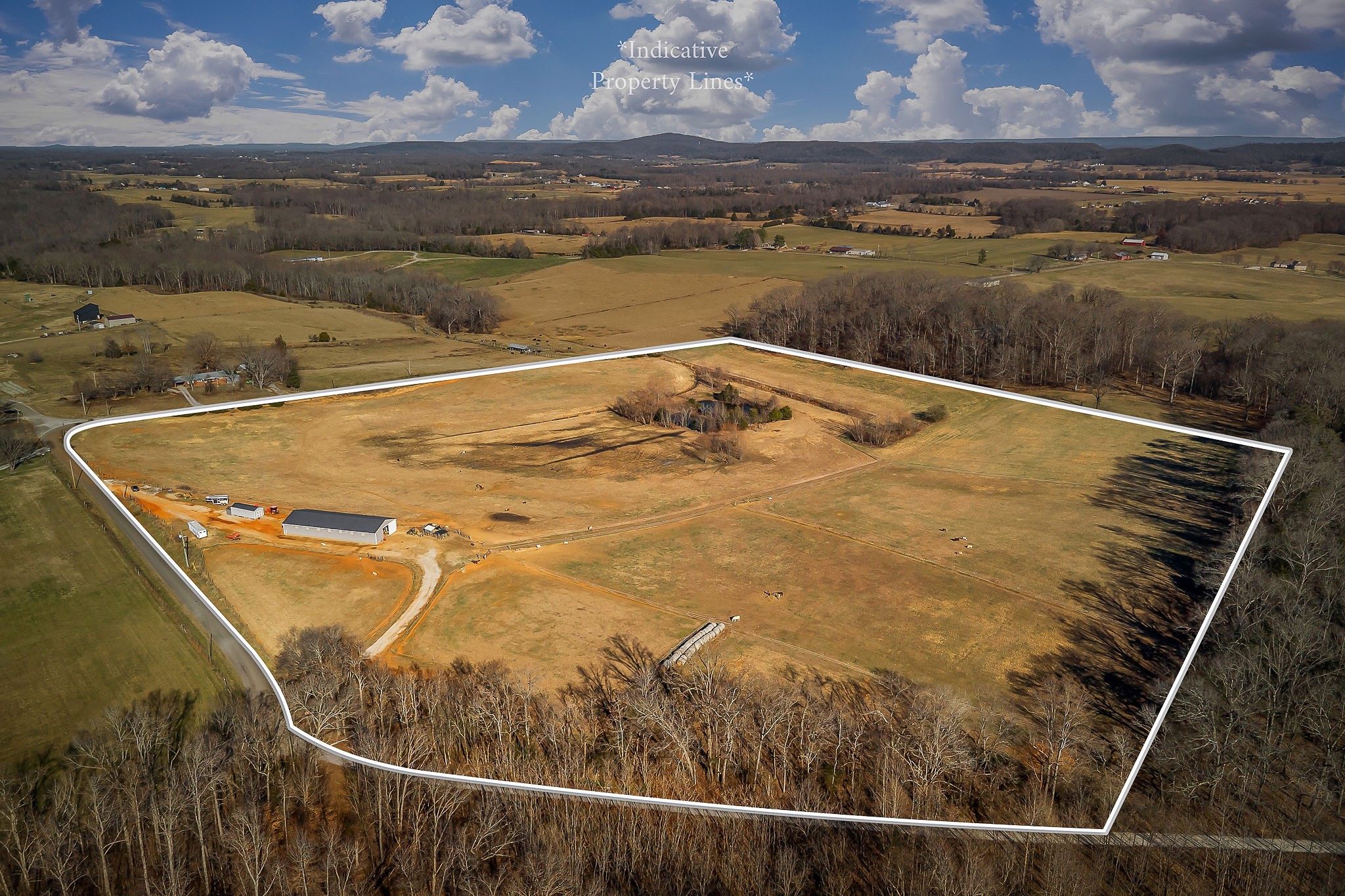 620 Roberts Cemetery Road Walling TN 38587