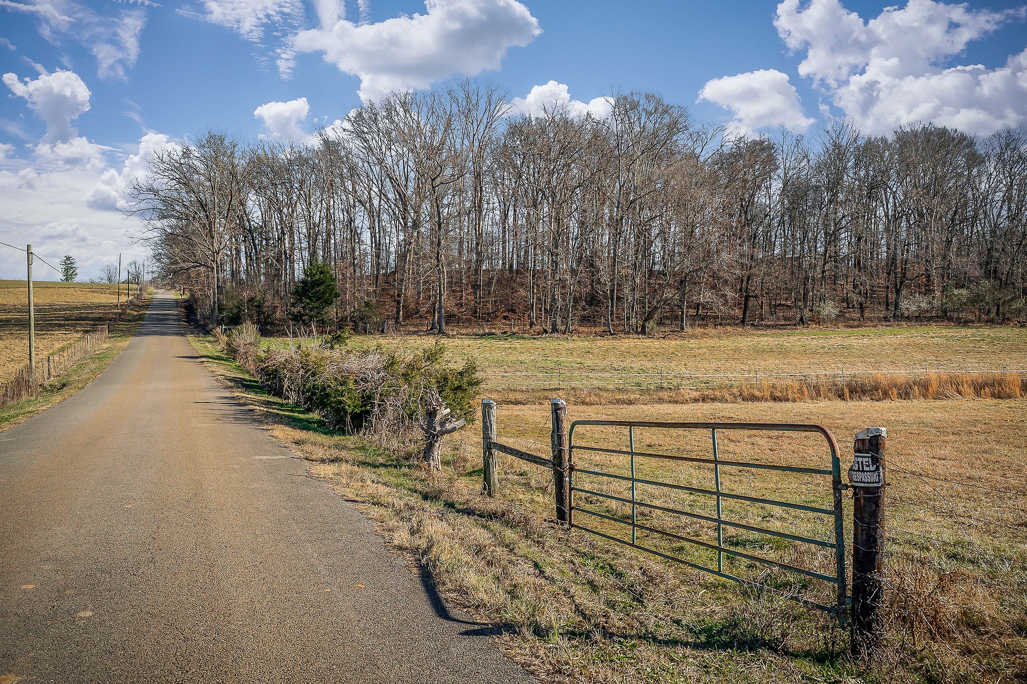 620 Roberts Cemetery Road Walling TN 38587