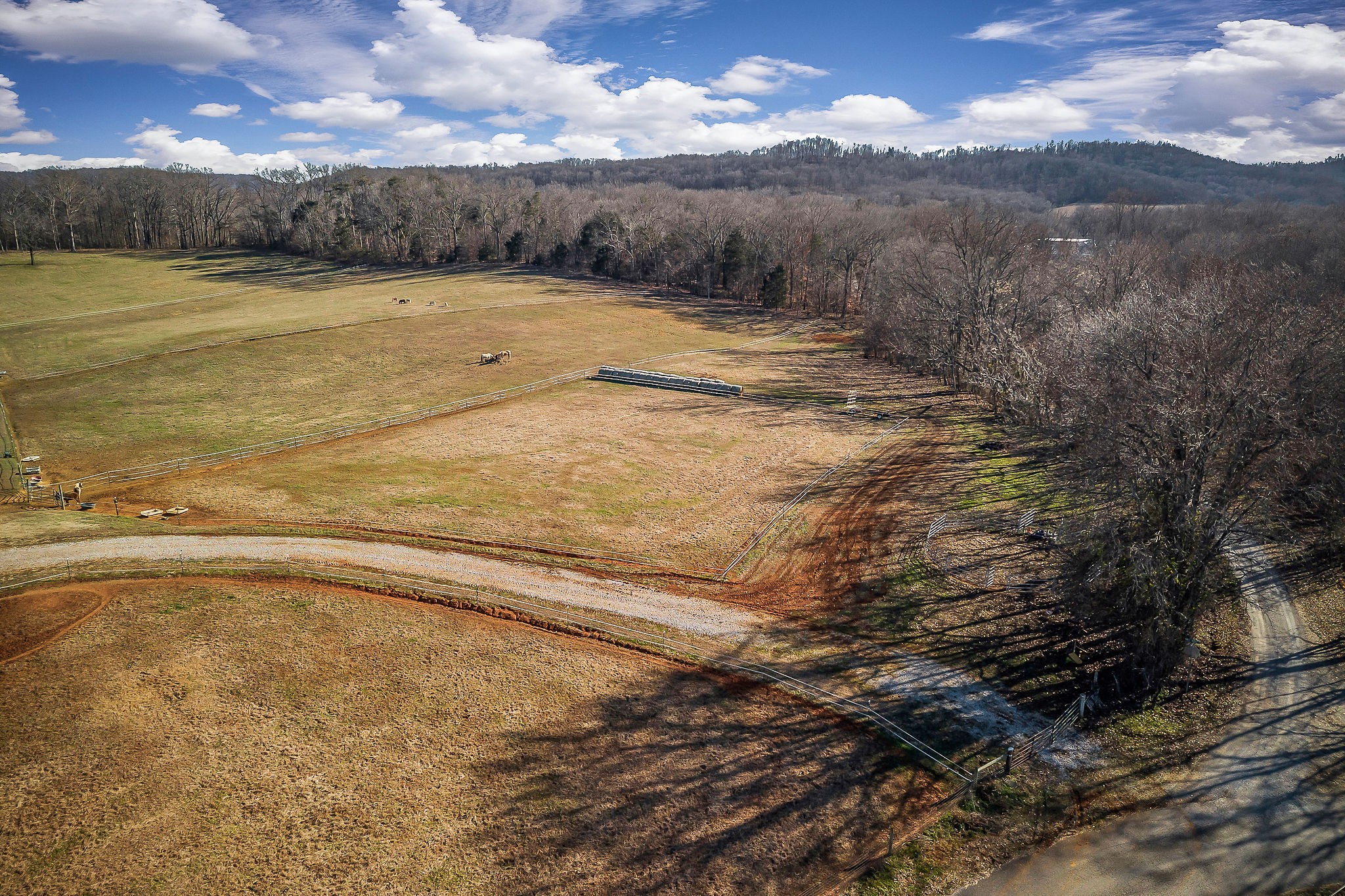 620 Roberts Cemetery Road Walling TN 38587