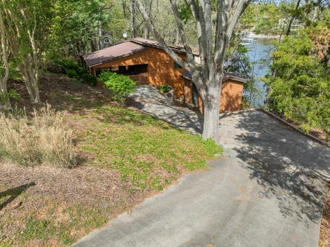 101 Woodland Point Estill Springs TN 37330