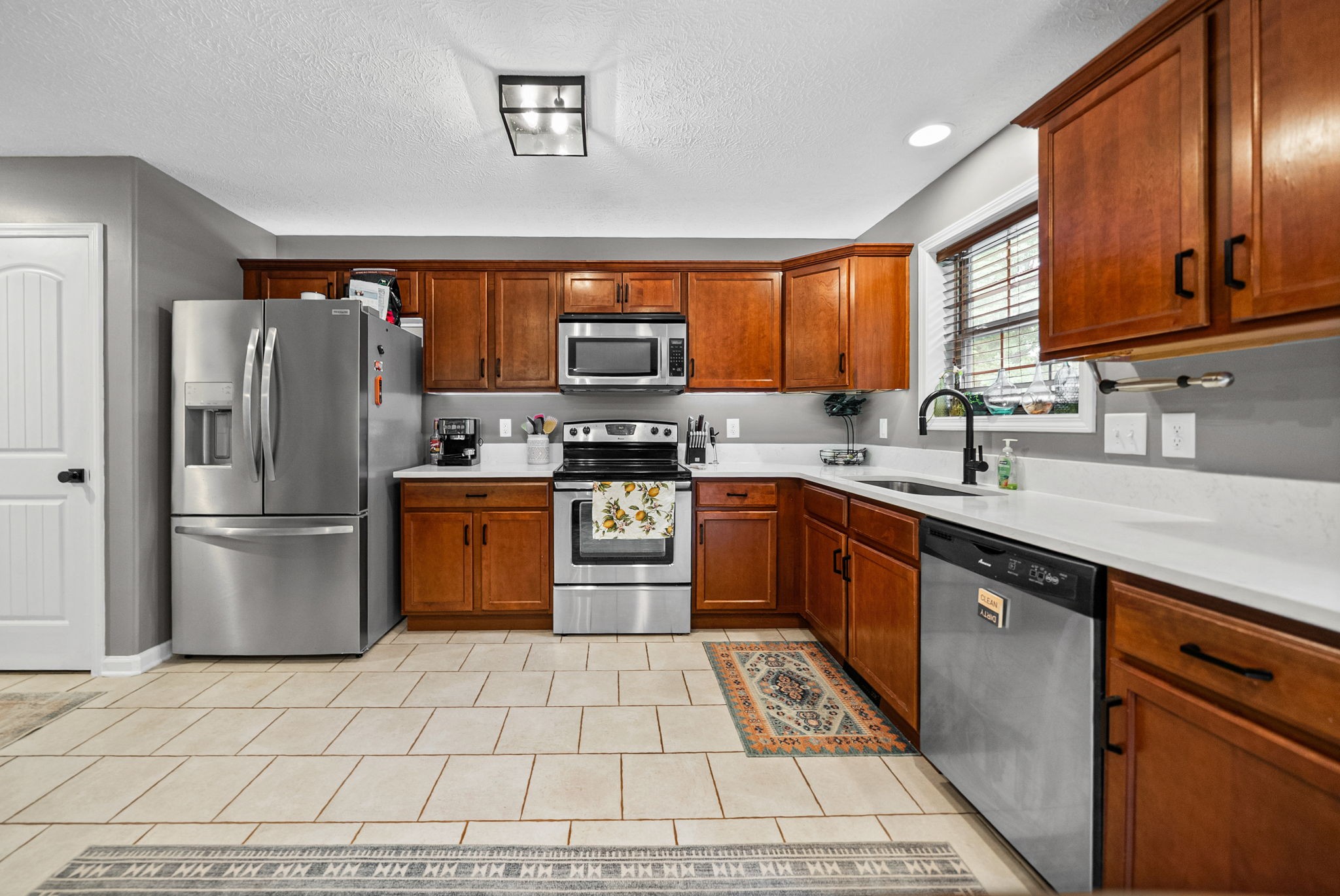 1905 Jackie Lorraine Drive Clarksville TN 37042
