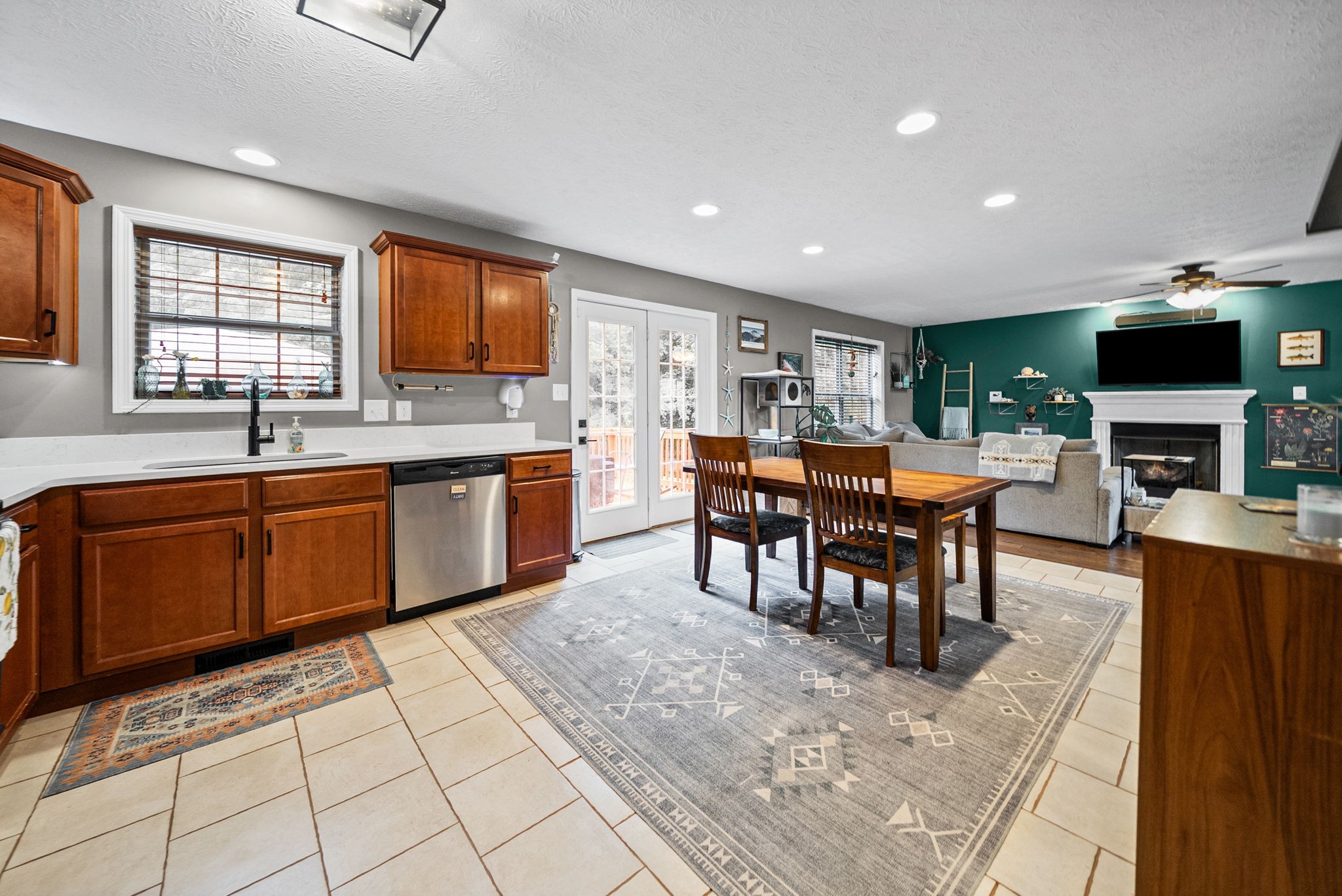 1905 Jackie Lorraine Drive Clarksville TN 37042