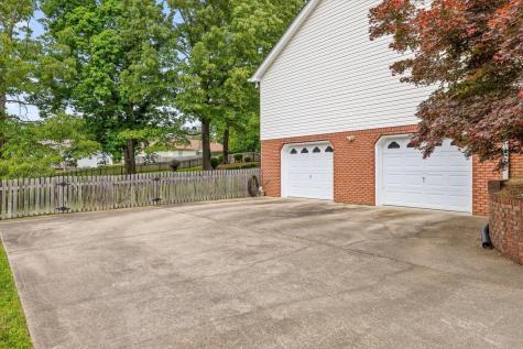 10155 Bear Trail Drive Soddy Daisy TN 37379