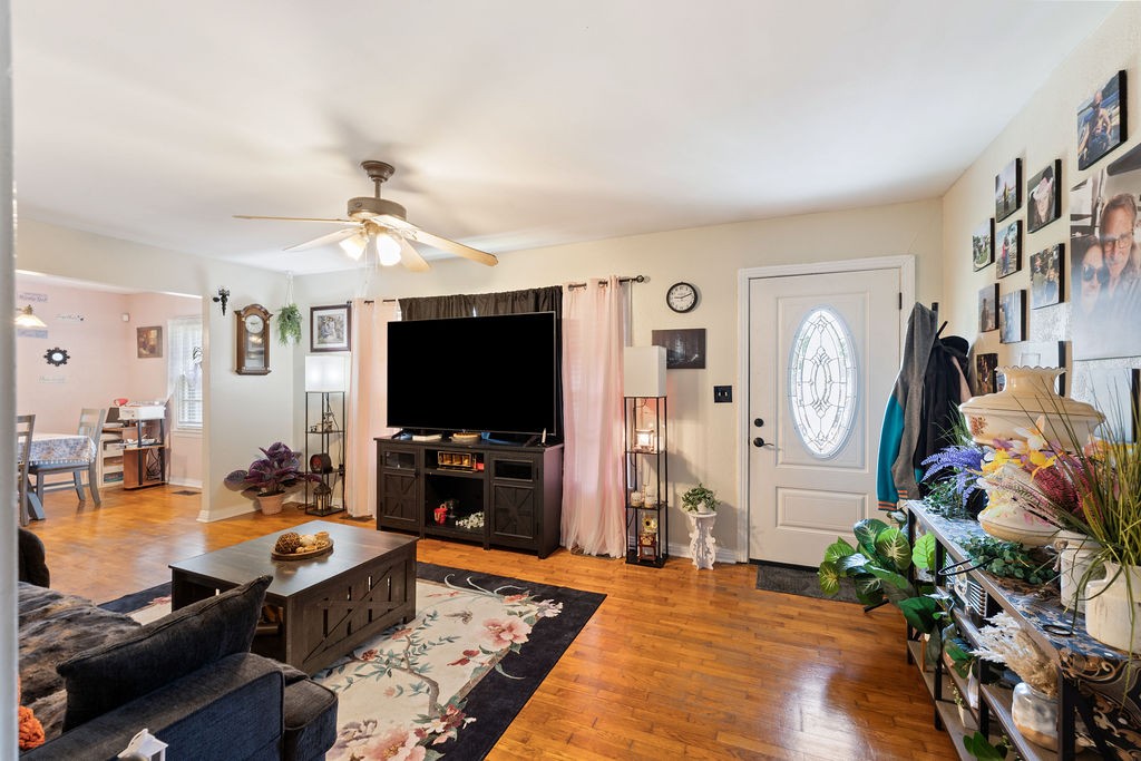 218 Admiral Circle Lawrenceburg TN 38464