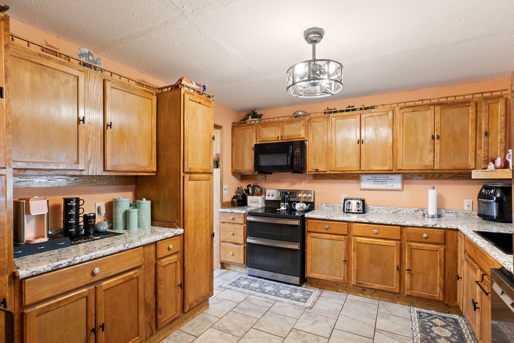 218 Admiral Circle Lawrenceburg TN 38464