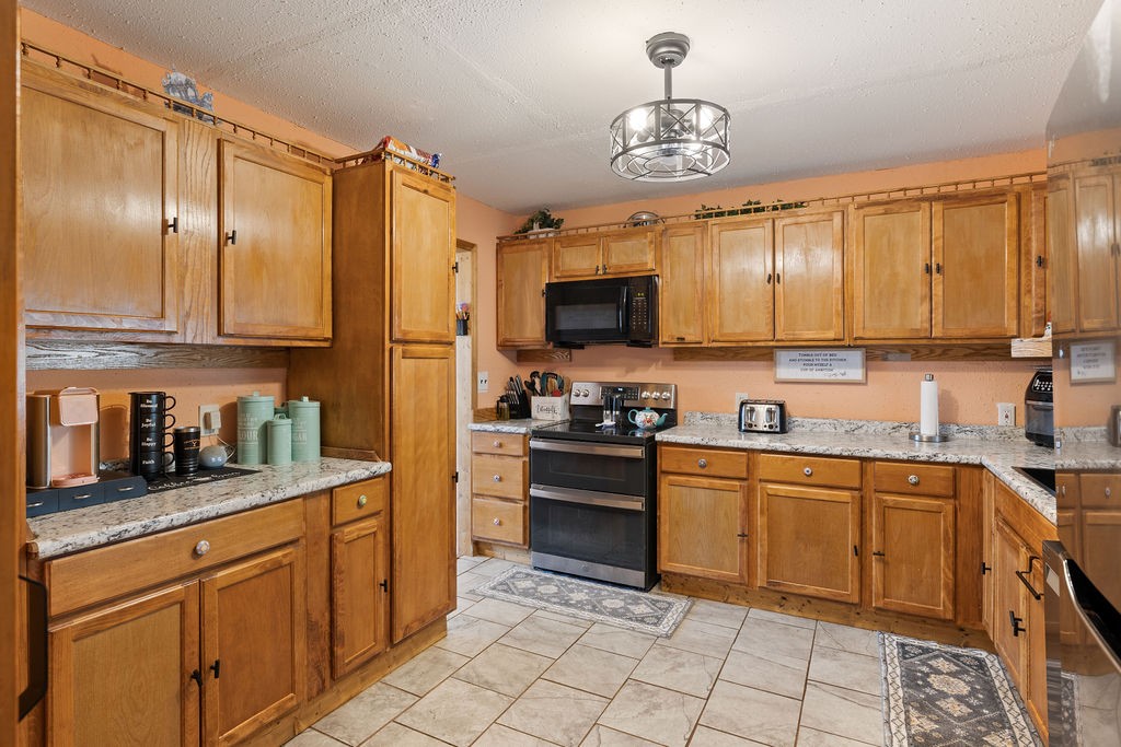 218 Admiral Circle Lawrenceburg TN 38464