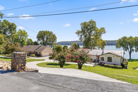 2166 S Shore Acres Road Soddy Daisy TN 37379