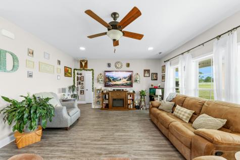 1224 Market Street Prospect TN 38477