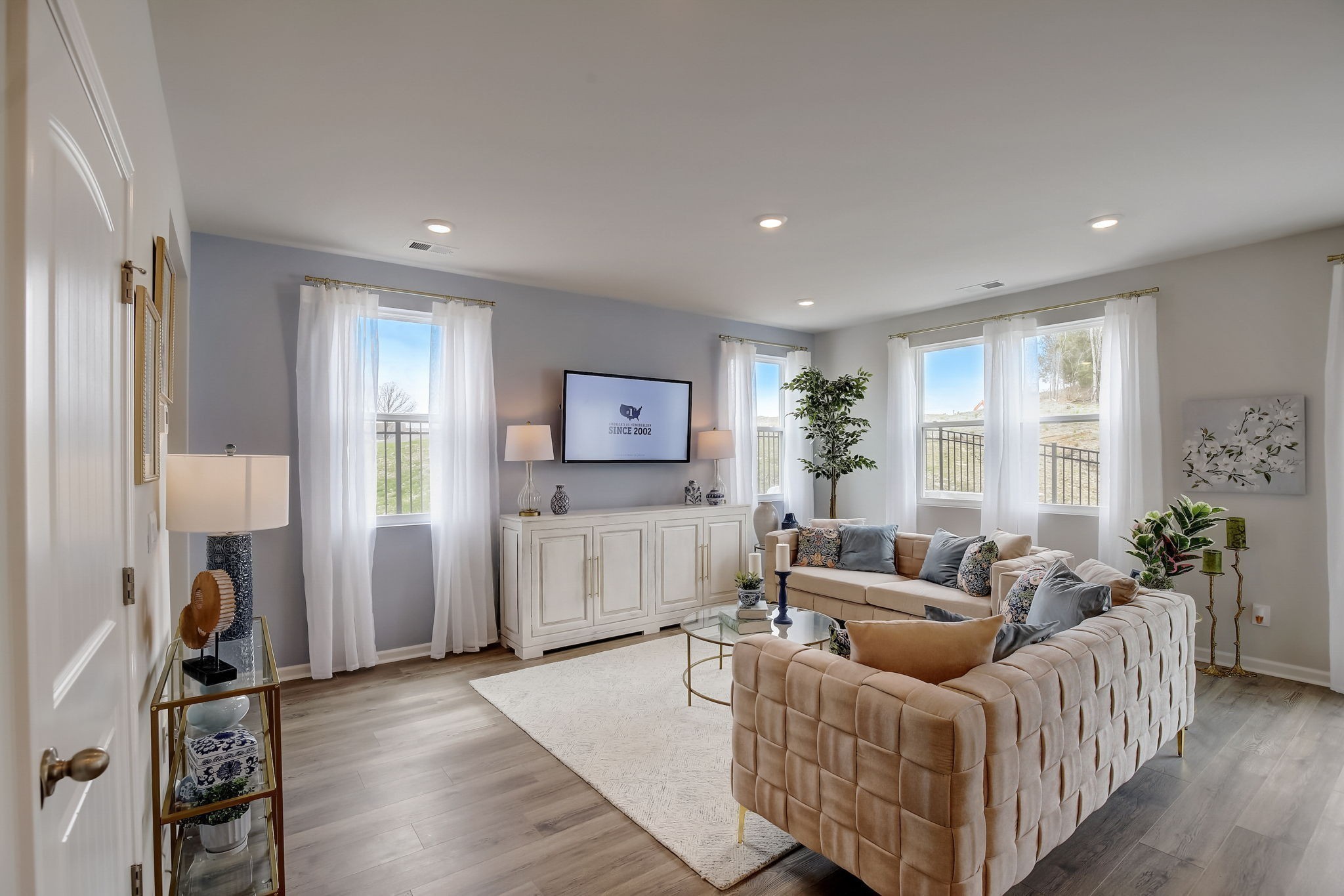 2270 Harlequin Point Lebanon TN 37090