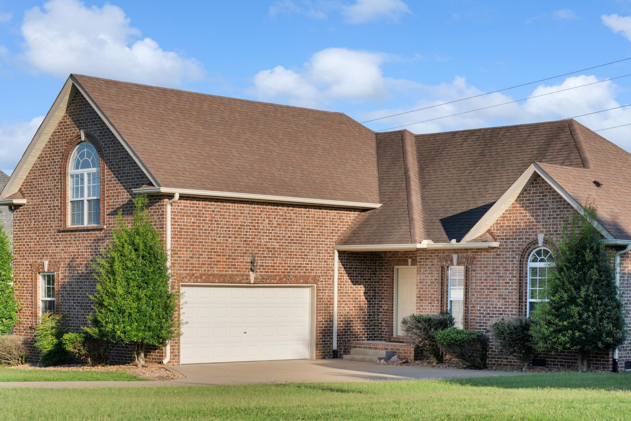 737 Starpoint Drive Gallatin TN 37066