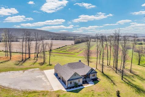 224 Murray Road Belvidere TN 37306