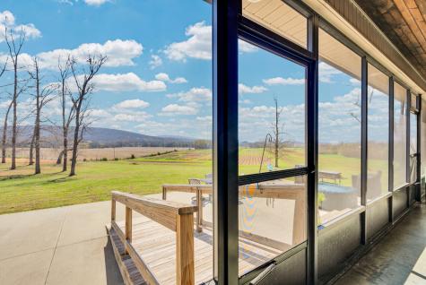224 Murray Road Belvidere TN 37306
