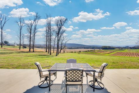 224 Murray Road Belvidere TN 37306