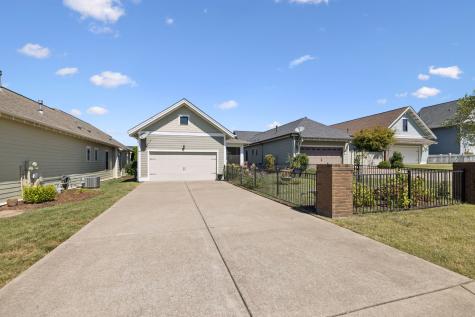 1013 Rochelle Avenue Thompsons Station TN 37179