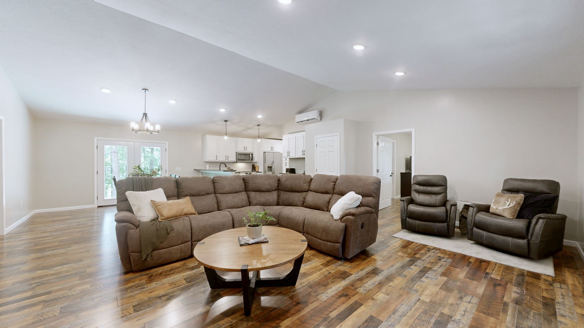 29 Beech Lane Buchanan TN 38222