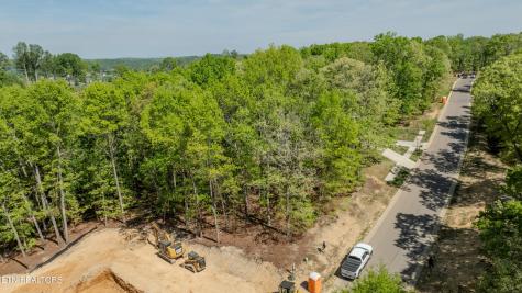 2085 Old Dogwood Trail Loudon TN 37774