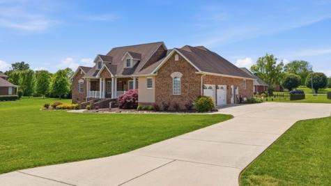 102 Highpoint Boulevard Tullahoma TN 37388