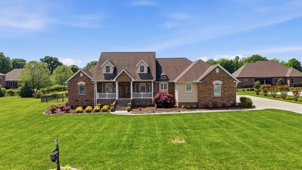 102 Highpoint Boulevard Tullahoma TN 37388