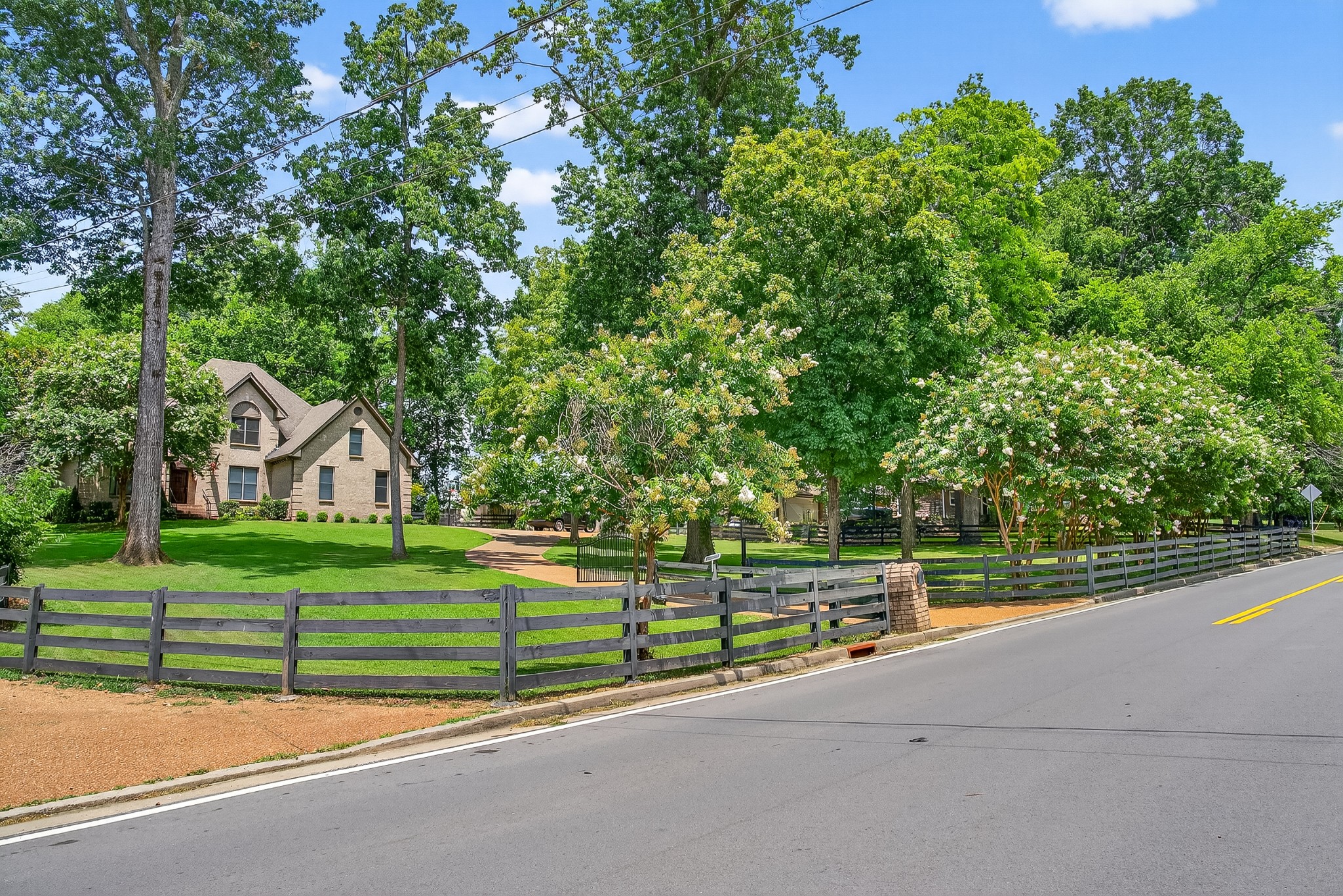3465 Carothers Parkway Franklin TN 37064