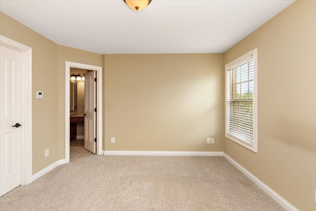 2497 Settlers Trace Clarksville TN 37043