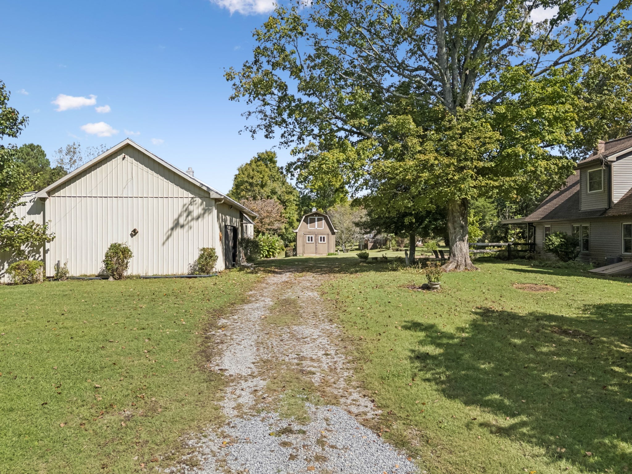701 Hafner Road Charlotte TN 37036
