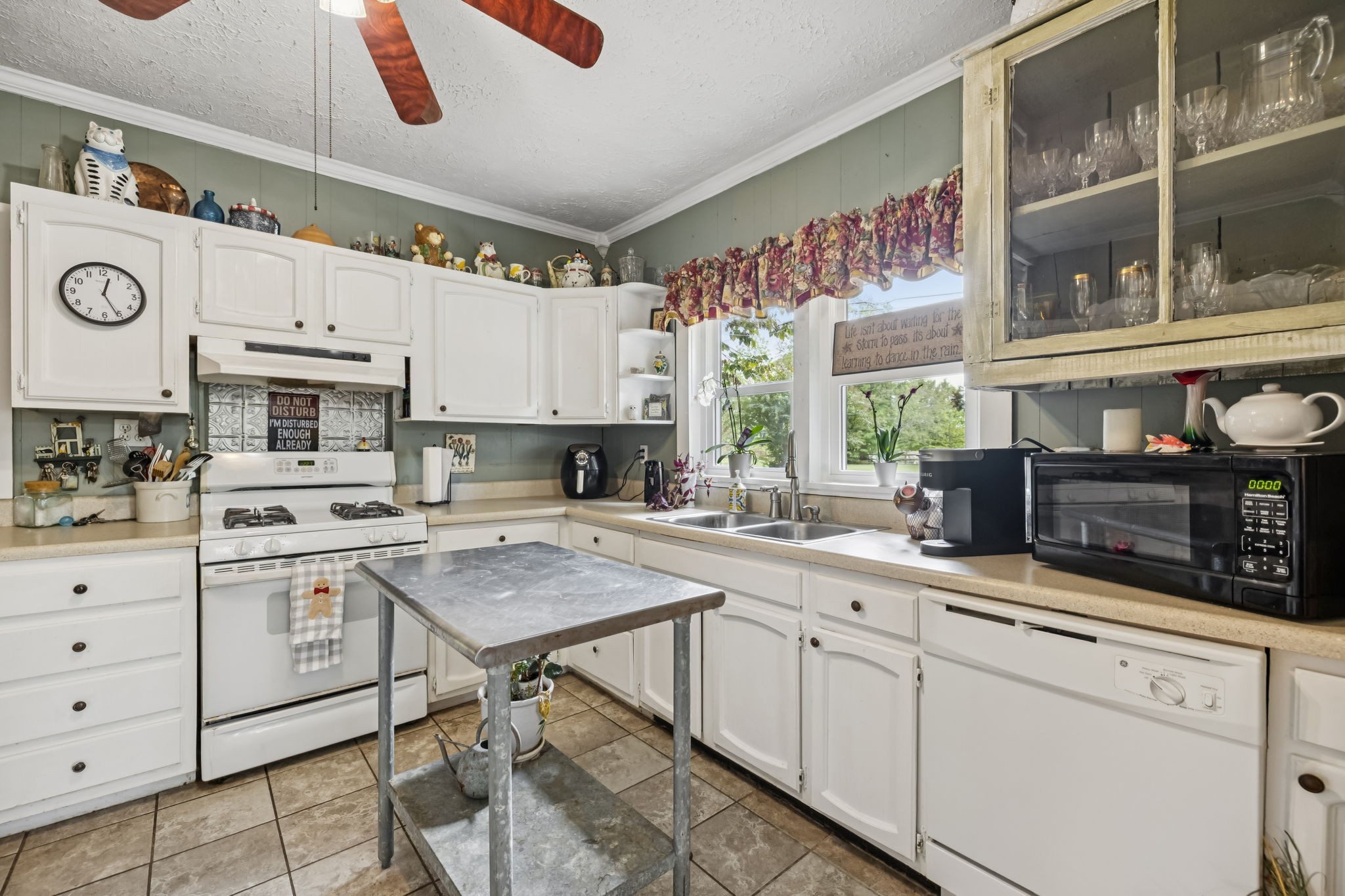 701 Hafner Road Charlotte TN 37036