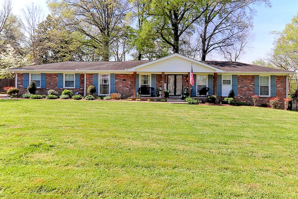 1008 Rolling Fields Circle Columbia TN 38401