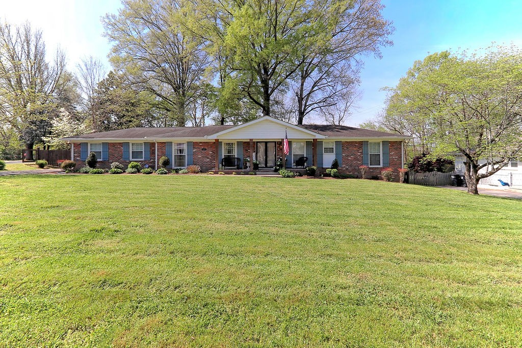 1008 Rolling Fields Circle Columbia TN 38401