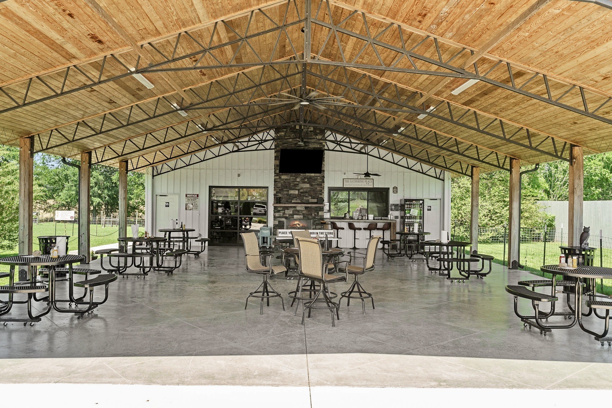 285 Harmony Lane Smithville TN 37166