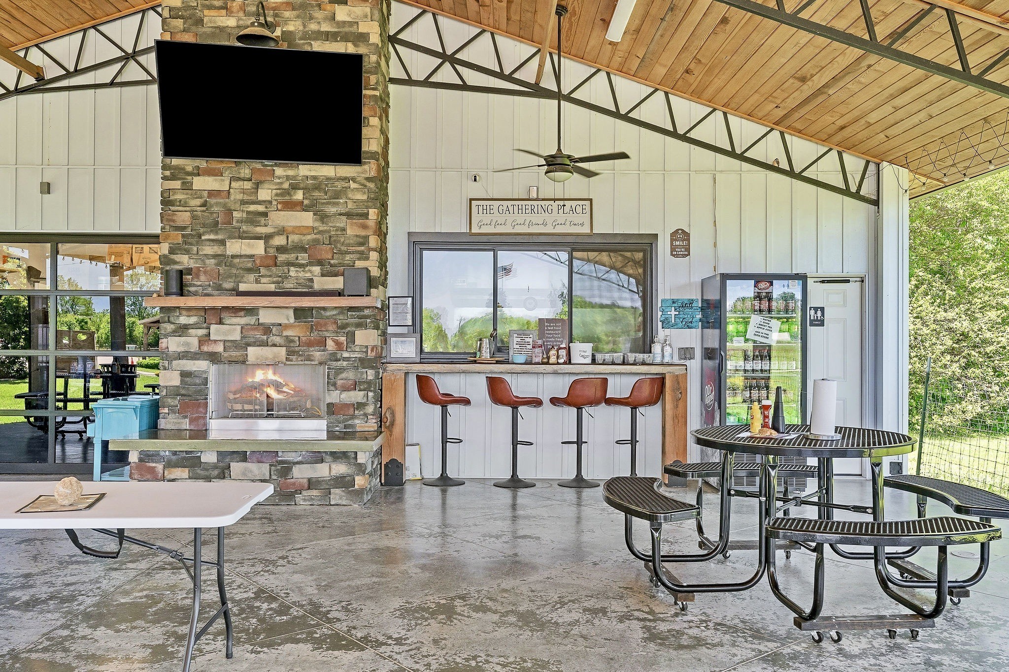 285 Harmony Lane Smithville TN 37166