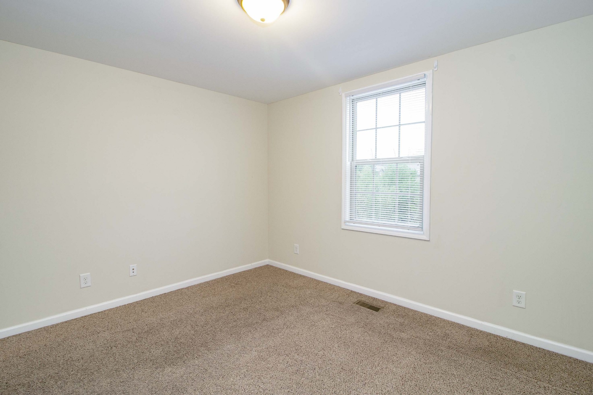 1718 Thistlewood Drive #A Clarksville TN 37042