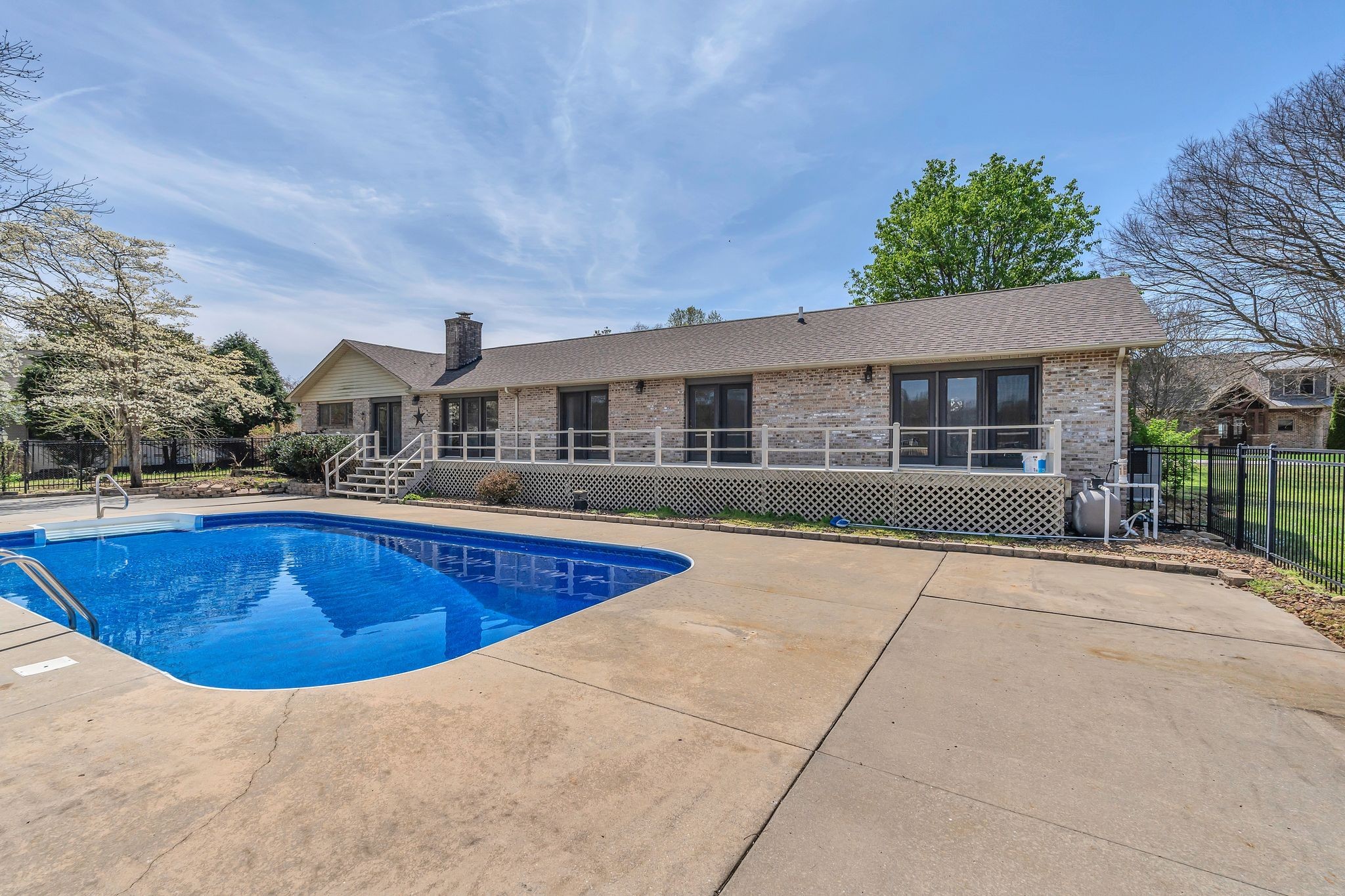 423 Shasteen Bend Drive Winchester TN 37398