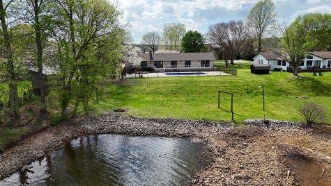 423 Shasteen Bend Drive Winchester TN 37398