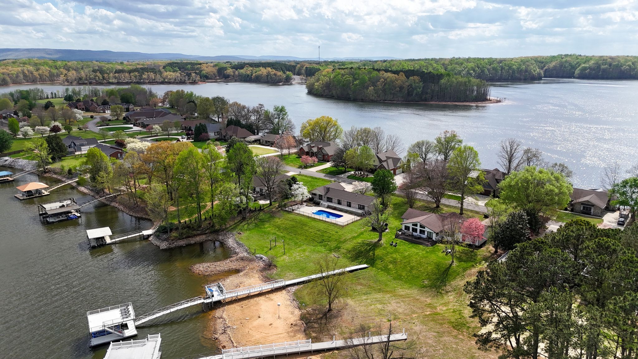 423 Shasteen Bend Drive Winchester TN 37398