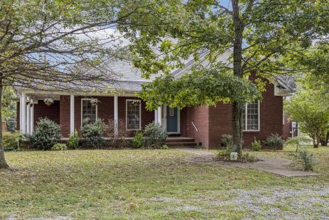 141 Lauren Lane Mount Pleasant TN 38474
