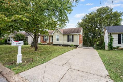1420 Autumn Knoll Hermitage TN 37076