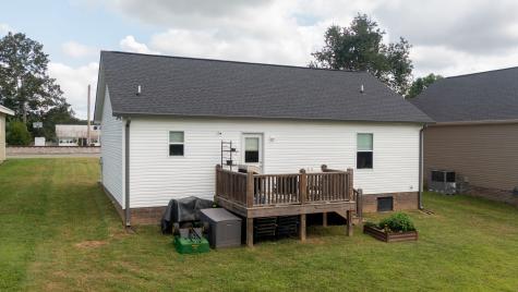 594 Main Street Burns TN 37029