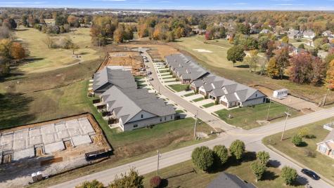 563 W Foxrun Springfield TN 37172