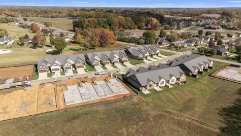563 W Foxrun Springfield TN 37172