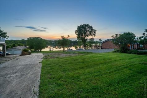 1096 Lock 4 Road Gallatin TN 37066