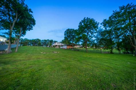 1096 Lock 4 Road Gallatin TN 37066