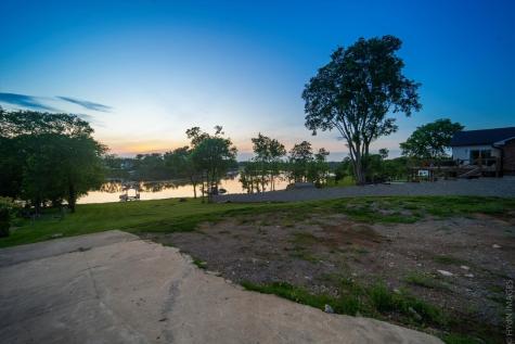 1096 Lock 4 Road Gallatin TN 37066