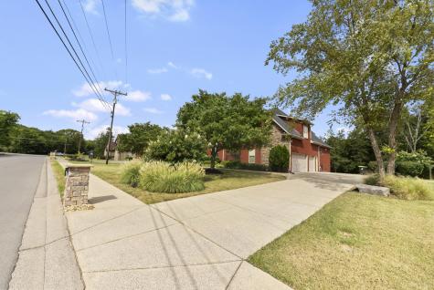 8054 Vineyard Lane La Vergne TN 37086