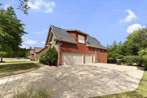 8054 Vineyard Lane La Vergne TN 37086