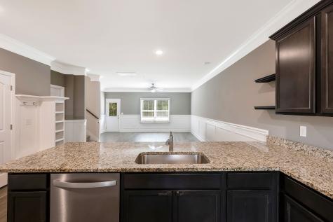 2745 Swarm Court Columbia TN 38401